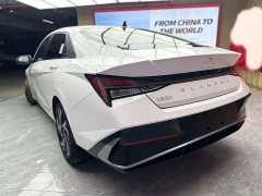 Hyundai Elantra 1.5L CVT Luxury - ფოტო 7