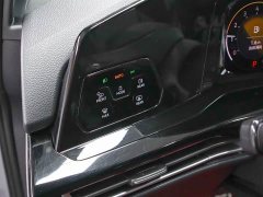 Volkswagen Golf 280TSI DSG R-Line Lite - ფოტო 7