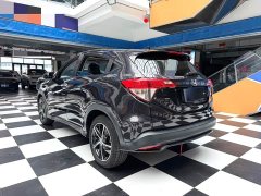 Honda Vezel 2020 1.5L CVT Pioneer Edition - ფოტო 6