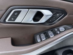 BMW 3 Series 320Li M Sport Package - ფოტო 14