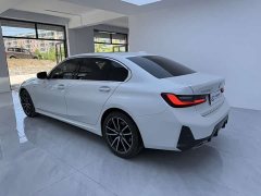 BMW 3 Series 320Li M Sport Package - ფოტო 4