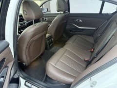 BMW 3 Series 320Li M Sport Package - ფოტო 8