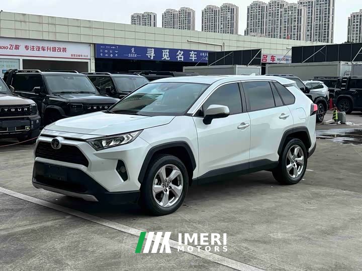 Toyota RAV4 2.0L CVT FWD Fashion Plus - ავტომობილი ჩინეთიდან