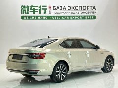 Skoda Superb TSI280 DSG Prestige - ფოტო 4
