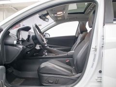 Hyundai Elantra 2022 1.5L CVT Luxury - ფოტო 12