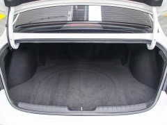 Hyundai Elantra 2022 1.5L CVT Luxury - ფოტო 16