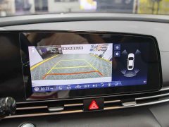 Hyundai Elantra 2022 1.5L CVT Luxury - ფოტო 9