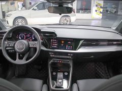 Audi A3 A3L Limousine 35 TFSI Fashion Sport - ფოტო 4