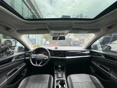 Volkswagen Passat Outstanding Edition 280TSI Business Version - ფოტო 16