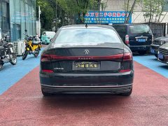 Volkswagen Passat Outstanding Edition 280TSI Business Version - ფოტო 4