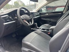 Volkswagen Passat Outstanding Edition 280TSI Business Version - ფოტო 8