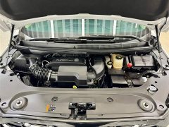 Buick GL8 ES Luxe Enjoyment Edition - ფოტო 11