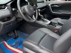 Toyota Venza 2021 2.0L CVT AWD Luxury - ფოტო 8