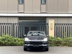 Porsche Cayenne Coupé 3.0T Platinum - ფოტო 2