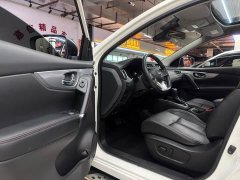 Nissan Qashqai 2.0L CVT XV Premium Night Edition - ფოტო 15