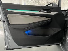 Volkswagen Golf 2021 280TSI DSG Pro - ფოტო 7