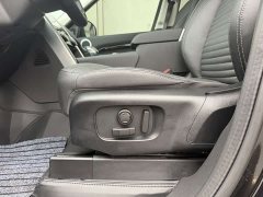 Land Rover Discovery 360PS S - ფოტო 14