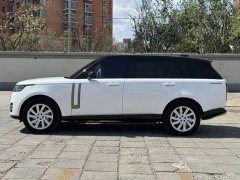 Land Rover Range Rover 3.0 L6 400PS Extended Wheelbase 7-Seater - ფოტო 2