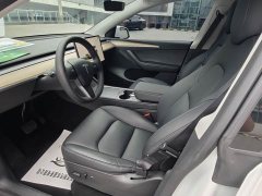 Tesla Model Y Rear-Wheel Drive - ფოტო 5