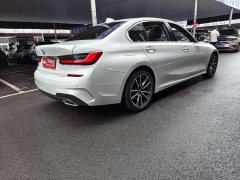 BMW 3 Series 320Li M Sport Package - ფოტო 8