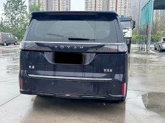 Voyah Dream PHEV Extended Range Luxury Edition - ფოტო 4