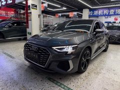 Audi A3 Facelift Sportback 35 TFSI Fashion Sport - ფოტო 1