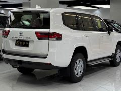 Toyota Land Cruiser (Imported) LC300 4.0L GX-R - ფოტო 6