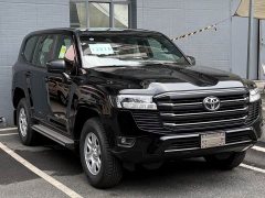 Toyota Land Cruiser (Imported) LC300 4.0L GX-R - ფოტო 2