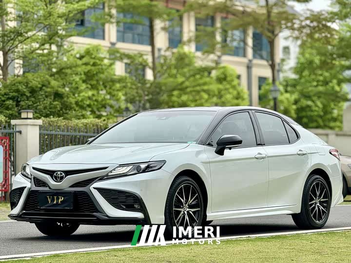 Toyota Camry 2.0S Sharp Luxury Edition - ავტომობილი ჩინეთიდან