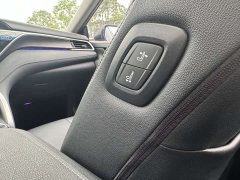 Toyota Camry 2.0S Sharp Luxury Edition - ფოტო 17
