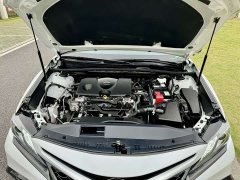 Toyota Camry 2.0S Sharp Luxury Edition - ფოტო 9