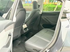Tesla Model Y Rear-Wheel Drive - ფოტო 5