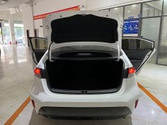Toyota Corolla 1.8L CVT Luxury - ფოტო 10