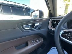 Volvo XC60 B5 AWD Smart Remote Luxury Edition - ფოტო 9