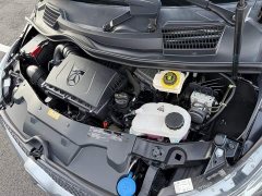 Mercedes-Benz V-Class 2022 V 260 L Long Wheelbase Luxury Edition - ფოტო 12