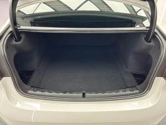 BMW 3 Series 320Li M Sport Package - ფოტო 19