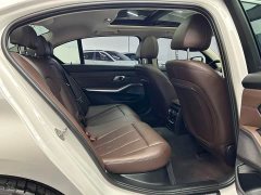 BMW 3 Series 320Li M Sport Package - ფოტო 20