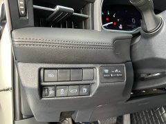 Toyota Avalon 2022 2.0L Luxury - ფოტო 10