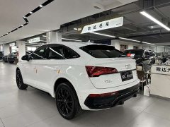 Audi Q5L Sportback 45 TFSI Select - ფოტო 4