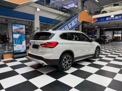 BMW X1 sDrive20Li Fashion - ფოტო 6