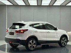 Nissan Qashqai 2.0L CVT XV Premium Luxury - ფოტო 6