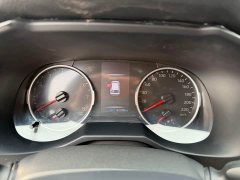 Toyota Venza 2022 2.0L CVT FWD Luxury - ფოტო 14