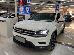 Volkswagen Touareg 280TSI FWD Luxury Edition - ფოტო 1