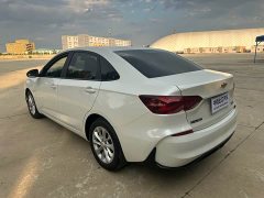 Chevrolet Cruze 1.5L Dual-Clutch Deluxe Edition - ფოტო 17