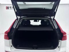 Volvo XC60 B5 AWD Smart Luxury Edition - ფოტო 11