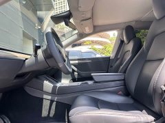 Tesla Model Y Standard Range RWD - ფოტო 4