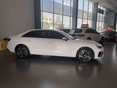 Audi A4L 40 TFSI Luxury Dynamic - ფოტო 4