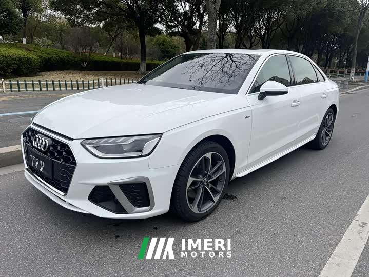 Audi A4L 40 TFSI Fashion Dynamic