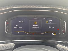 Volkswagen Touran 2023 200TSI DSG Smart Connected Edition - ფოტო 10