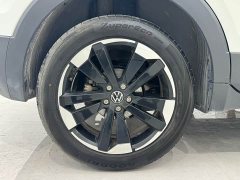 Volkswagen Touran 2023 200TSI DSG Smart Connected Edition - ფოტო 18